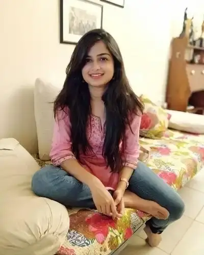 Ratia Escorts