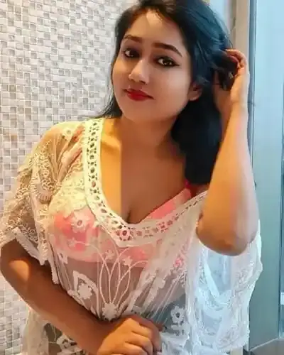 Escort Ratia